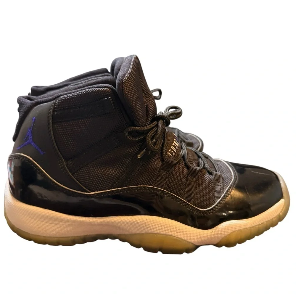 Air Jordan Retro 11 “Space Jam” 2016– GS 6.5Y